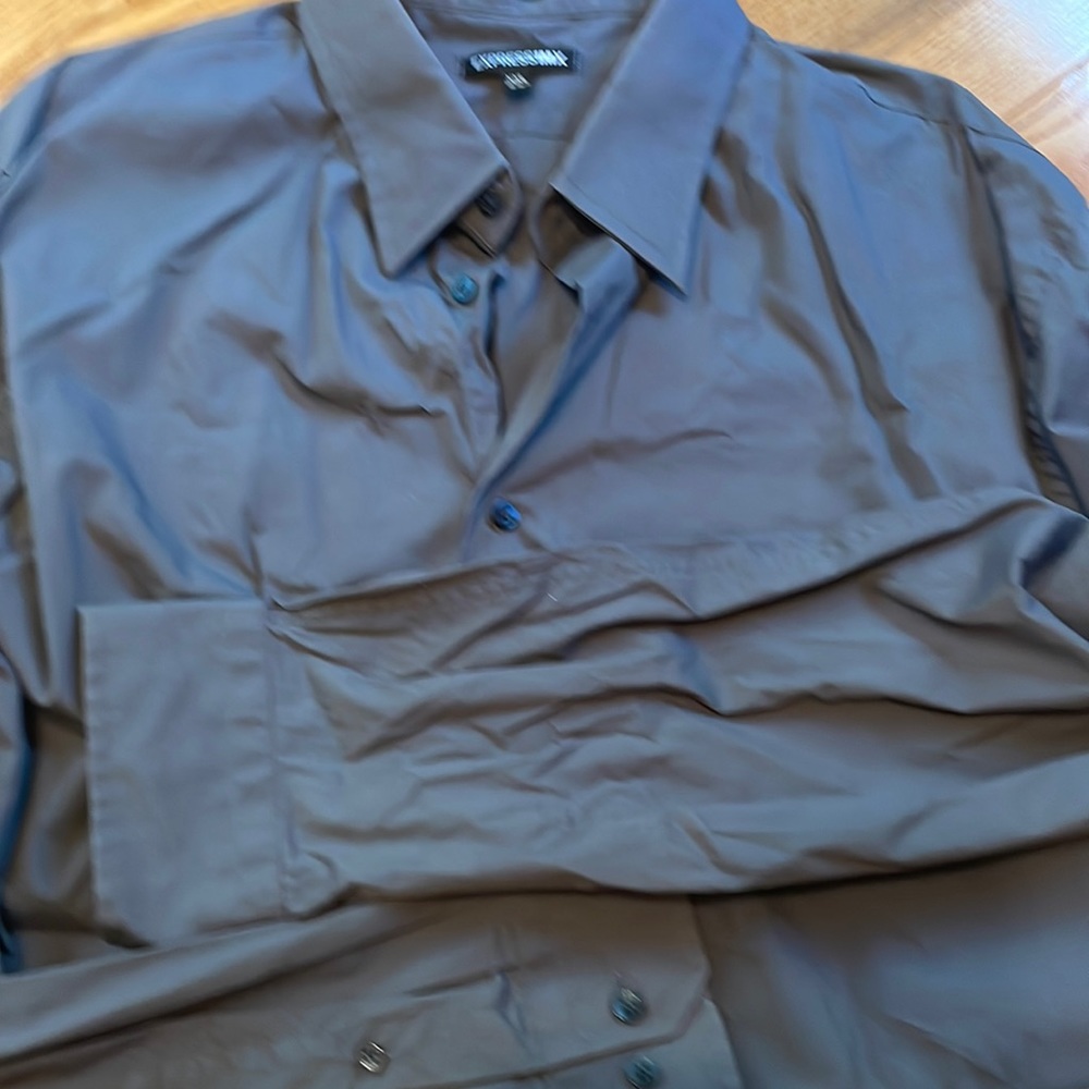 Men’s express long sleeve shirt!